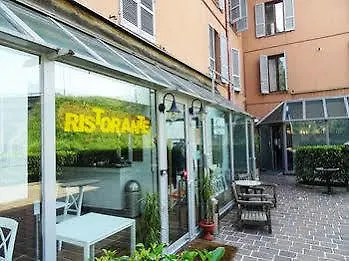 Residence Victoria Como Italy