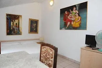 Residence Victoria Como